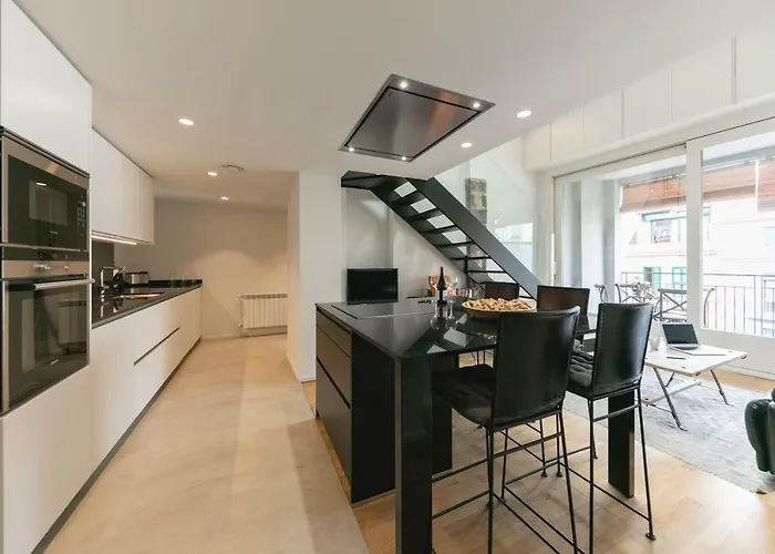 Bravissimo La Rambla Penthouse, With Large Terrace Apartment