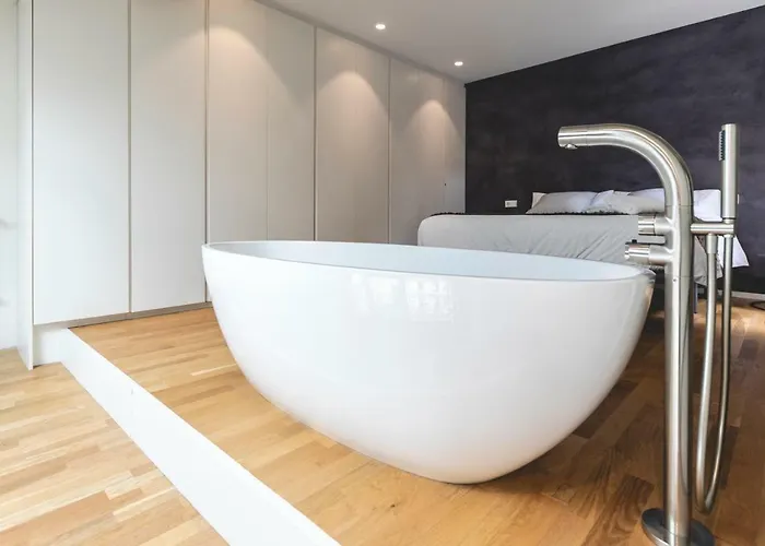 Bravissimo La Rambla Penthouse, With Large Terrace Apartment *