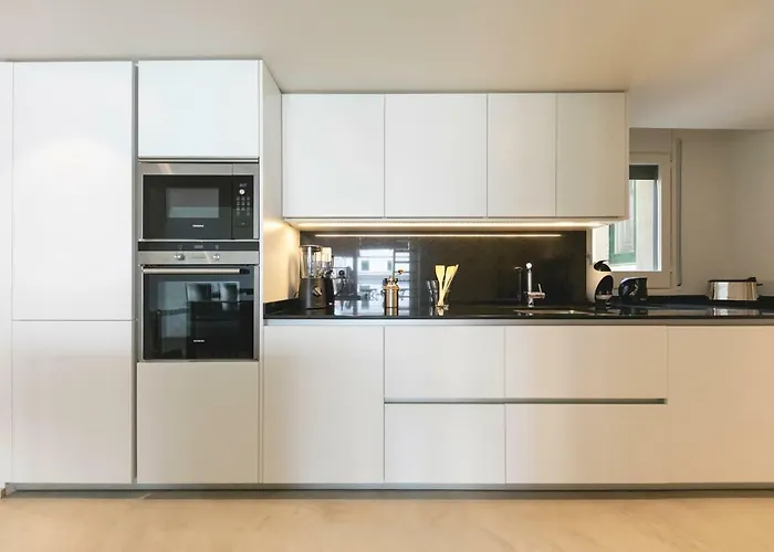 Bravissimo La Rambla Penthouse, With Large Terrace *