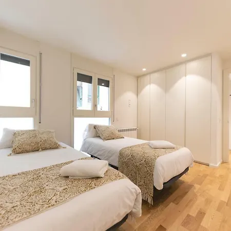شقة Bravissimo La Rambla Penthouse, With Large Terrace
