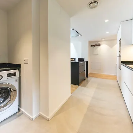 Daire Bravissimo La Rambla Penthouse, With Large Terrace Girona