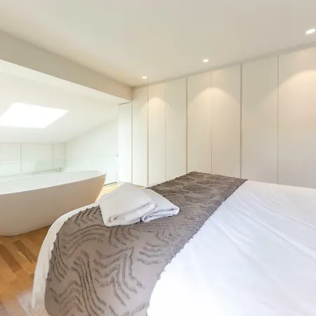 شقة Bravissimo La Rambla Penthouse, With Large Terrace