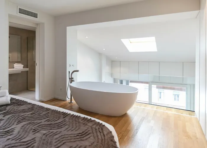 Bravissimo La Rambla Penthouse, With Large Terrace Daire Girona